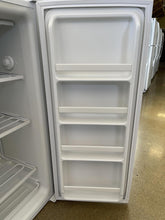 Load image into Gallery viewer, Woods Upright Freezer - 9318