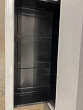 Load image into Gallery viewer, GE White Electric Stove - 6461