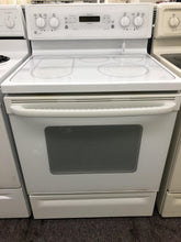 Load image into Gallery viewer, GE Electric Stove - 0699