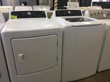 Load image into Gallery viewer, Frigidaire Washer and Electric Dryer - 5494-1334
