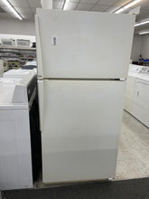 Load image into Gallery viewer, Amana Refrigerator - 4034
