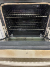 Load image into Gallery viewer, Amana Electric Coil Stove - 3992