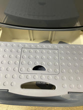 Load image into Gallery viewer, Kenmore Elite Front Load Washer w/ Pedestal - 6486