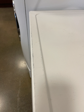 Load image into Gallery viewer, Amana Washer and Gas Dryer Set - 2904 - 2626