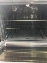 Load image into Gallery viewer, LG Gas Stove - 9560