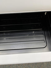 Load image into Gallery viewer, Kenmore Electric Glass Top Stove - 6053