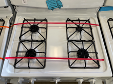 Load image into Gallery viewer, Hotpoint White Gas Stove - 2762