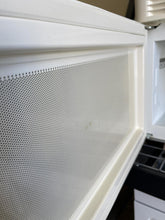 Load image into Gallery viewer, GE Bisque Microwave - 1713