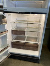 Load image into Gallery viewer, Whirlpool Refrigerator - 1734