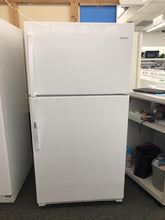 Load image into Gallery viewer, Whirlpool Refrigerator - 0282