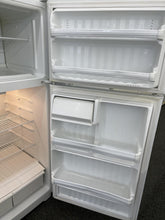 Load image into Gallery viewer, Hotpoint Refrigerator - 8359