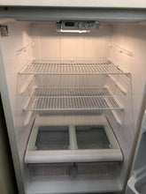 Load image into Gallery viewer, GE Refrigerator - 1576