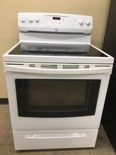 Load image into Gallery viewer, Kenmore Electric Stove - 4525