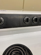 Load image into Gallery viewer, Kenmore Electric Coil Stove - 7221