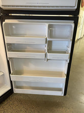 Load image into Gallery viewer, Amana Refrigerator - 9312