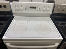 Load image into Gallery viewer, GE Electric Stove - 2962