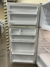 Load image into Gallery viewer, Whirlpool Refrigerator - 4654