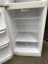 Load image into Gallery viewer, Frigidaire Refrigerator - 6518