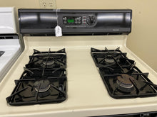 Load image into Gallery viewer, Kenmore Gas Stove - 8045