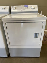 Load image into Gallery viewer, Amana Washer and Gas Dryer Set - 0796 - 6214