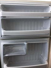 Load image into Gallery viewer, GE Bisque Refrigerator - 1574