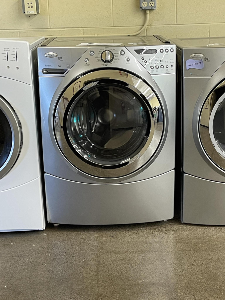 Whirlpool Duet Front Load Washer and Gas Dryer Set 6101 8813