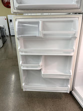 Load image into Gallery viewer, Whirlpool Refrigerator - 7037