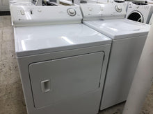 Load image into Gallery viewer, Maytag Washer and Gas Dryer Set - 1490-1492