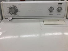 Load image into Gallery viewer, Whirlpool Inglis Washer and Gas Dryer Set - 6039 - 7541