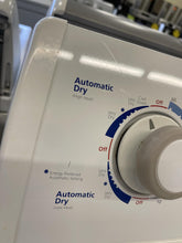 Load image into Gallery viewer, Whirlpool Washer and Gas Dryer Set - 4297-0517