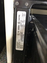Load image into Gallery viewer, GE Electric Stove 1614