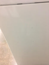 Load image into Gallery viewer, Whirlpool Washer and Electric Dryer - 7575/9868