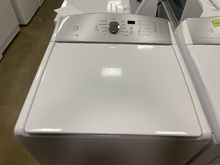 Load image into Gallery viewer, Kenmore Washer and Electric Dryer Set - 3160 - 3159