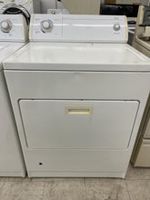 Load image into Gallery viewer, Whirlpool Washer and Gas Dryer Set - 3670-8483