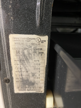 Load image into Gallery viewer, Hotpoint Electric Stove - 2800