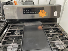 Load image into Gallery viewer, Samsung Gas Stove - 4970