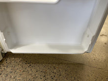 Load image into Gallery viewer, Frigidaire Bisque Refrigerator - 6160