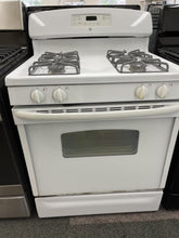 Load image into Gallery viewer, GE Gas Stove - 0817