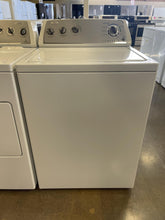 Load image into Gallery viewer, Whirlpool Washer and Gas Dryer Set - 0599 - 2008