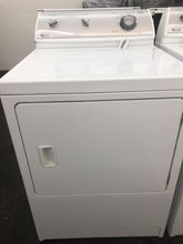 Load image into Gallery viewer, Maytag Washer and Gas Dryer Set - 1555 - 9218