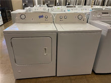 Load image into Gallery viewer, Amana Washer and Gas Dryer Set - 3767 - 2573