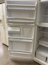 Load image into Gallery viewer, GE Refrigerator - 7873