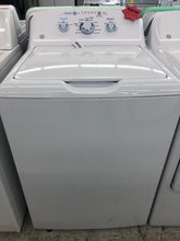 Load image into Gallery viewer, GE Washer and Gas Dryer - 4451-3342