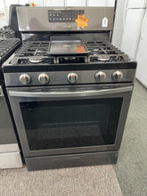 Load image into Gallery viewer, Samsung Gas Stove - 4970