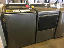 Load image into Gallery viewer, Whirlpool Washer and Gas Dryer - 8526-6640