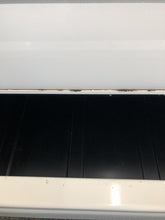 Load image into Gallery viewer, GE Electric Stove 1614
