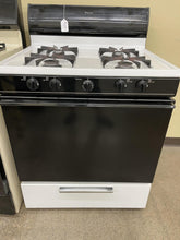 Load image into Gallery viewer, Kenmore Gas Stove - 6582