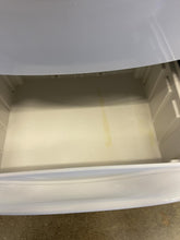 Load image into Gallery viewer, Whirlpool Duet Front Load Washer and Gas Dryer Set - 5020 - 4844