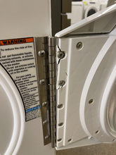 Load image into Gallery viewer, Speed Queen Stack Washer and Electric Dryer Set - 3109