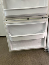 Load image into Gallery viewer, Kenmore White Bottom Freezer Refrigerator - 5235
